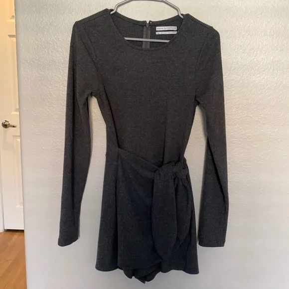 Urban Outfitters Romper - Picture 1 of 2